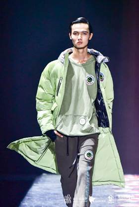 2860953c10b464cc2120bc99be140f4