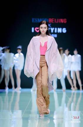 5005880d9f45620a58d26b09ca4493b